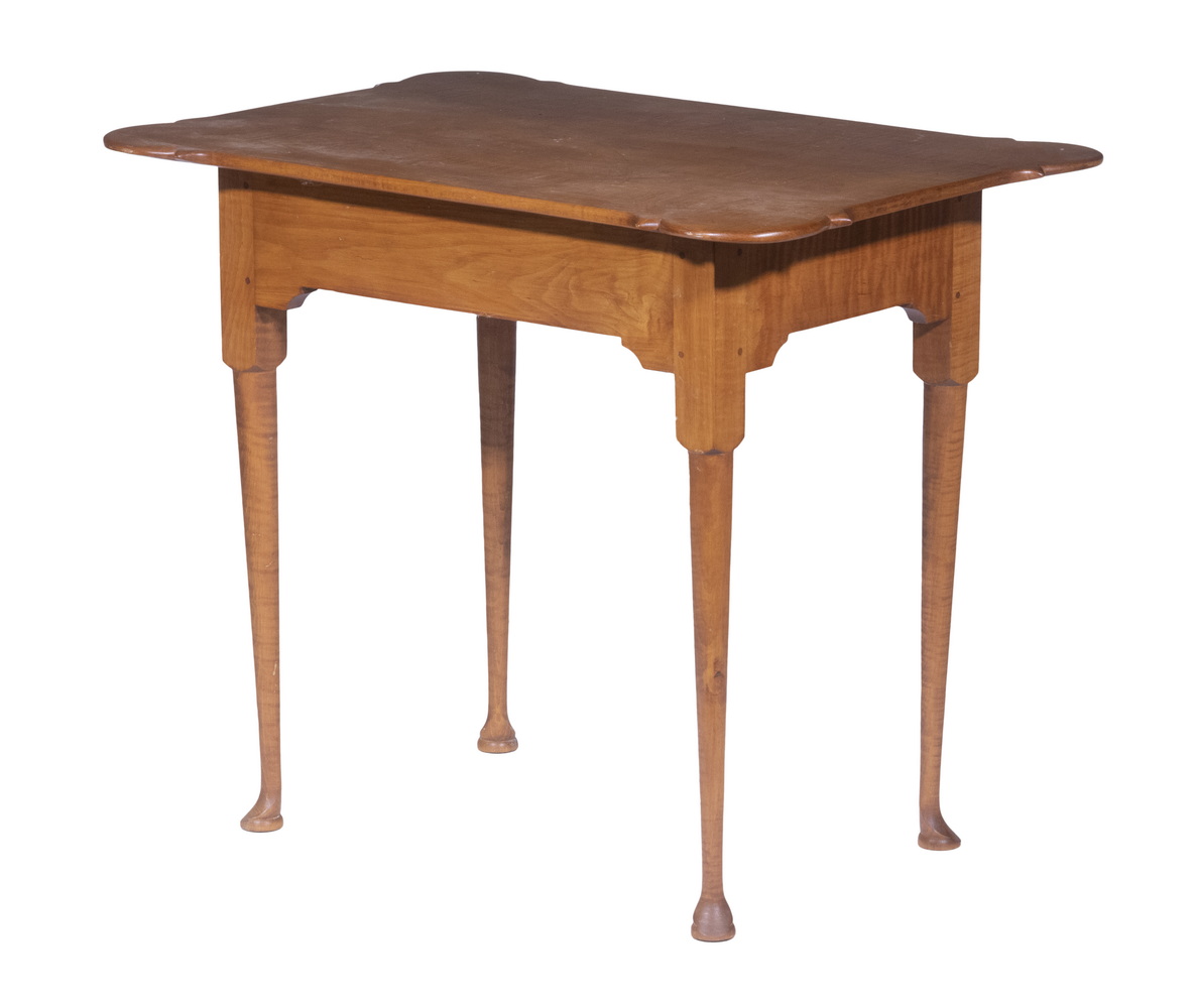 TIGER MAPLE TEA TABLE Vintage Queen