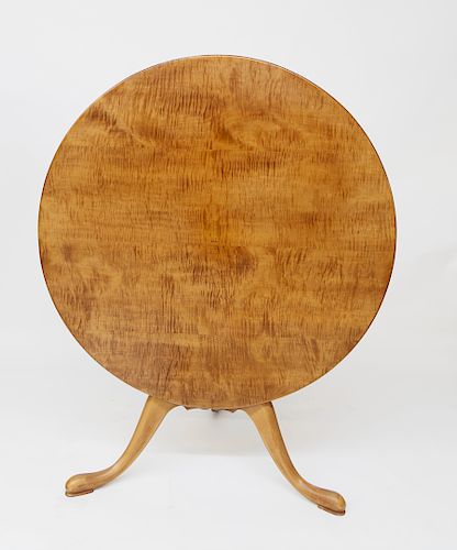 TIGER MAPLE TILT TOP BREAKFAST