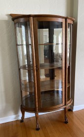 TIGER OAK BOW FRONT GLASS DISP