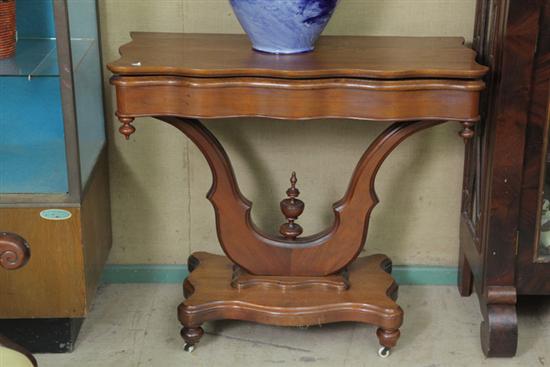 TILT TOP GAME TABLE. Walnut