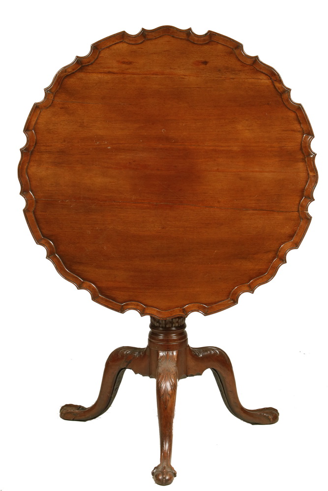 TILT TOP PIECRUST TEA TABLE