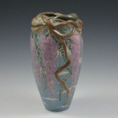 Tim Eberhardt Wisteria Vase ma