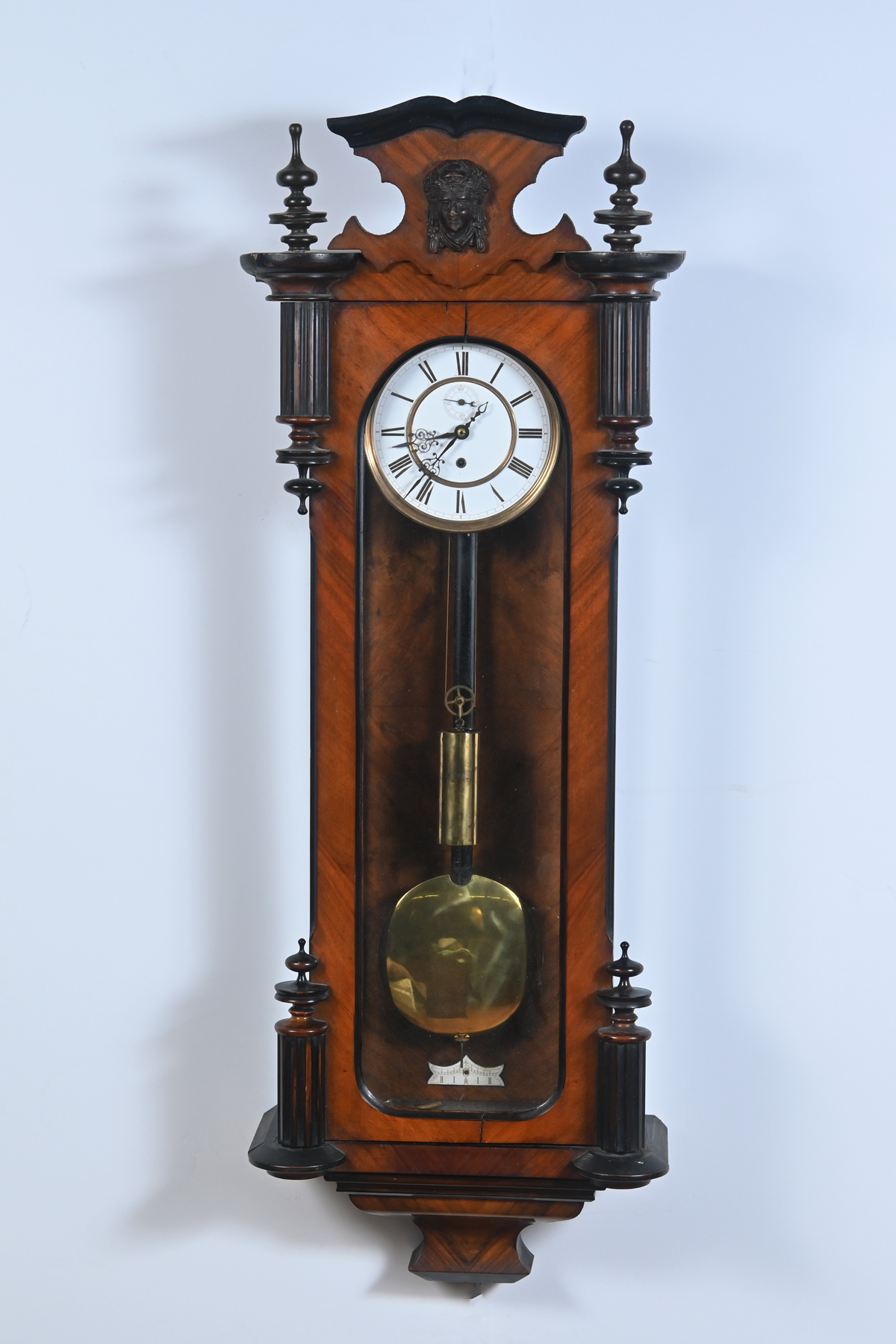 TIME ONLY VIENNA REGULATOR: