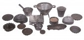 TIN COOKING ACCESSORIES Collec