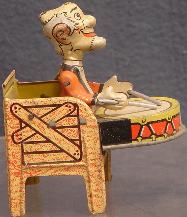 Tin litho Drumming Grandpa, 4