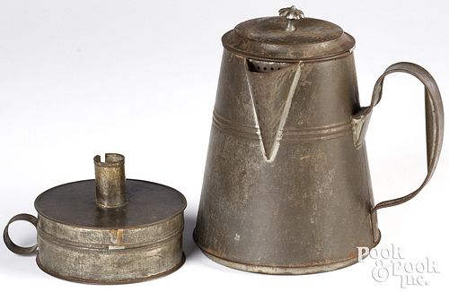 TIN ROUND TINDERBOX WITH