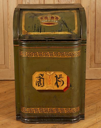 TIN TOLE DECORATED HAMPER WITH