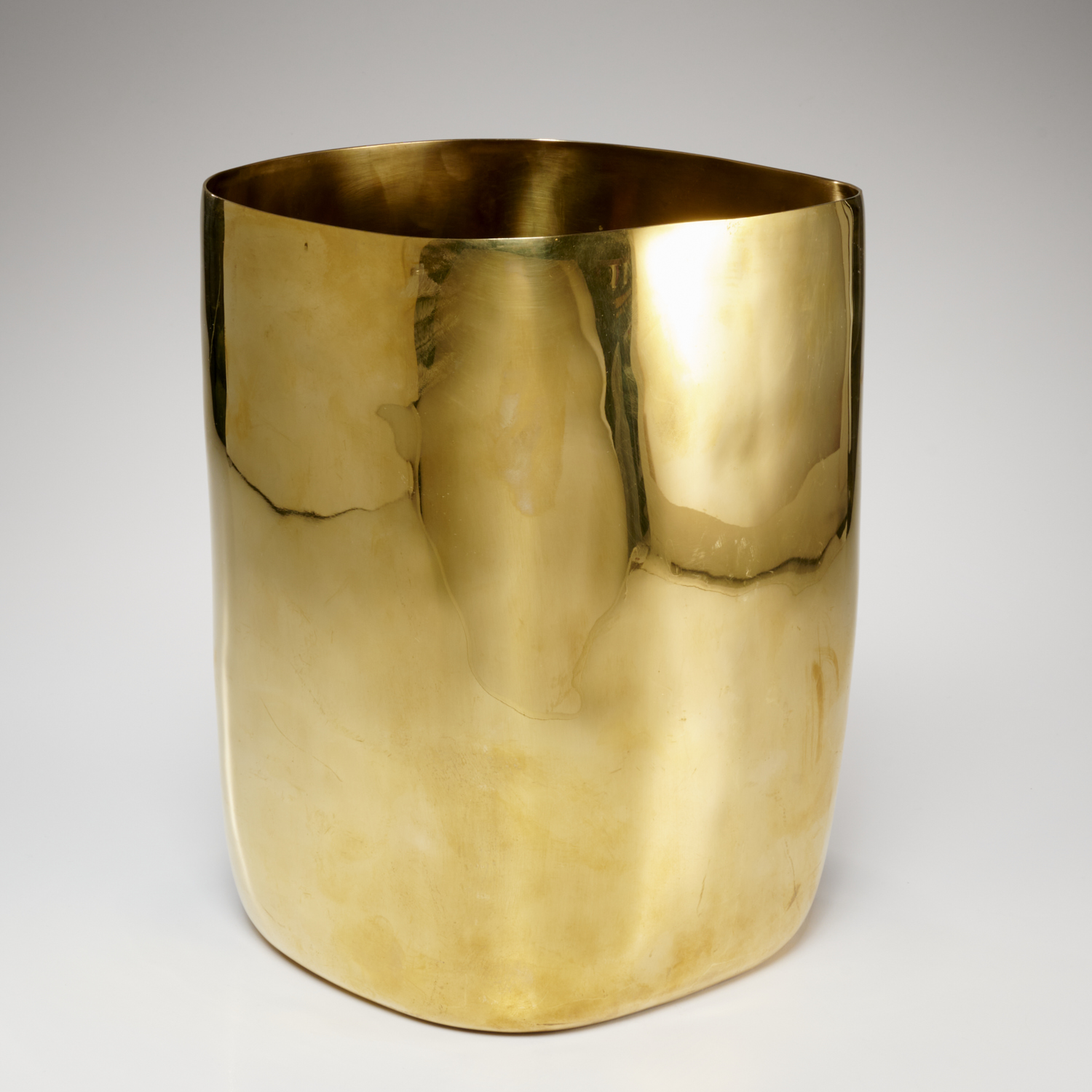 TINA FREY 'CUADRADO' BRASS