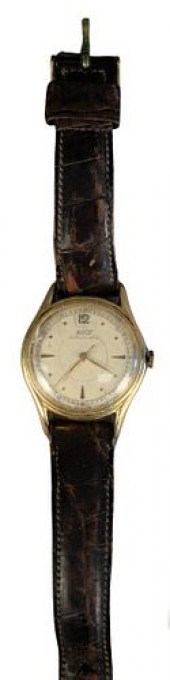 TISSOT AUTO MEN'S WRISTWATCH.