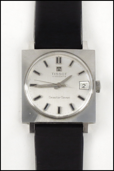 TISSOT STAINLESS STEEL WATCH.
