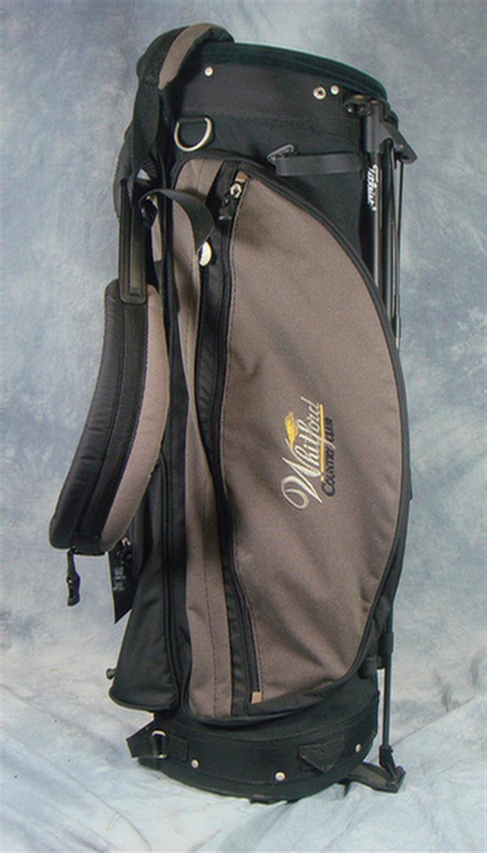 Titleist BX27, black and tan