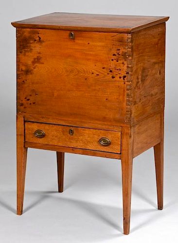 TN HEPPLEWHITE SUGAR CHEST,