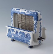 TOASTRITE BLUE WILLOW PORCELAI