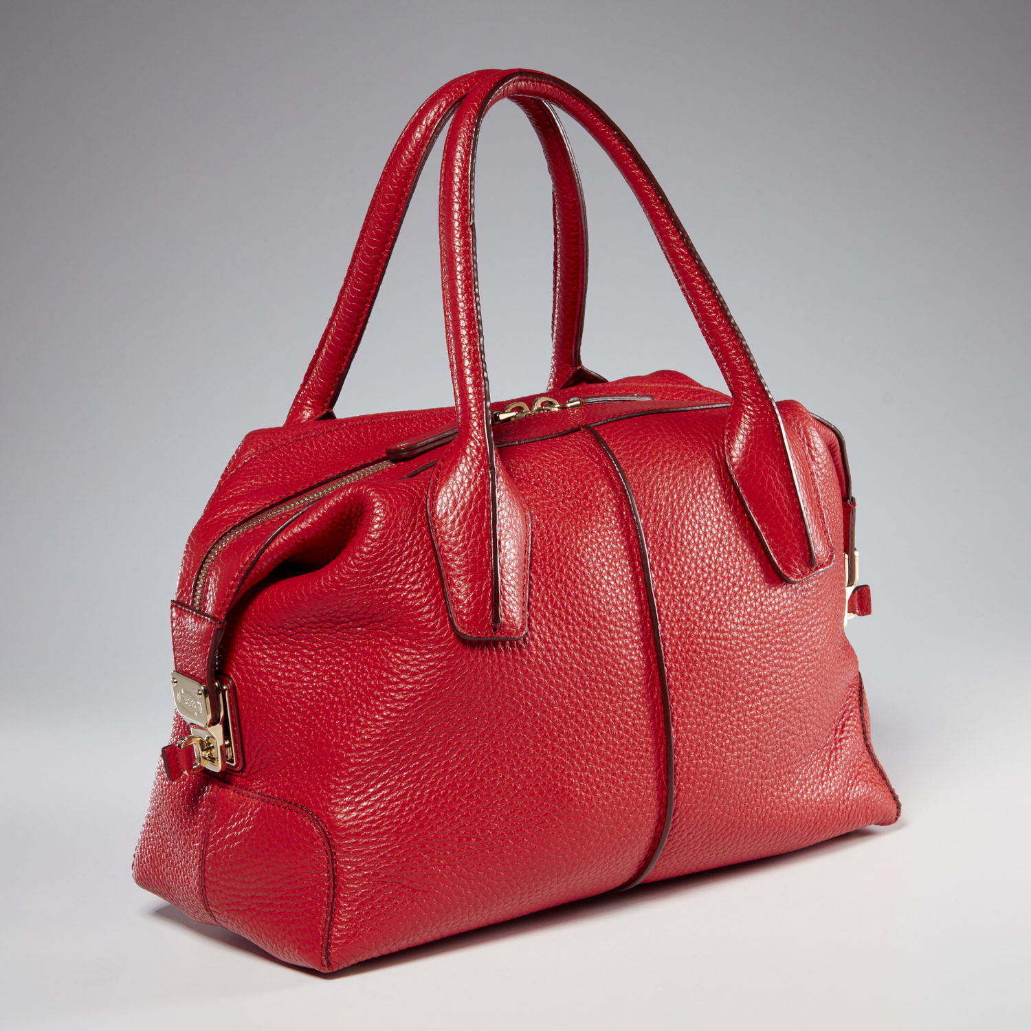 TOD'S RED PEBBLED LEATHER HANDBAG