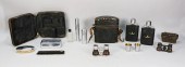 TOILETRY CASE, 2 WHISKEY FLASK