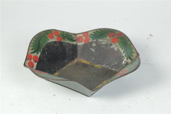 TOLE APPLE BASKET.  American  2nd