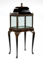 TOLE PEINTE AND BRASS-MOUNTED