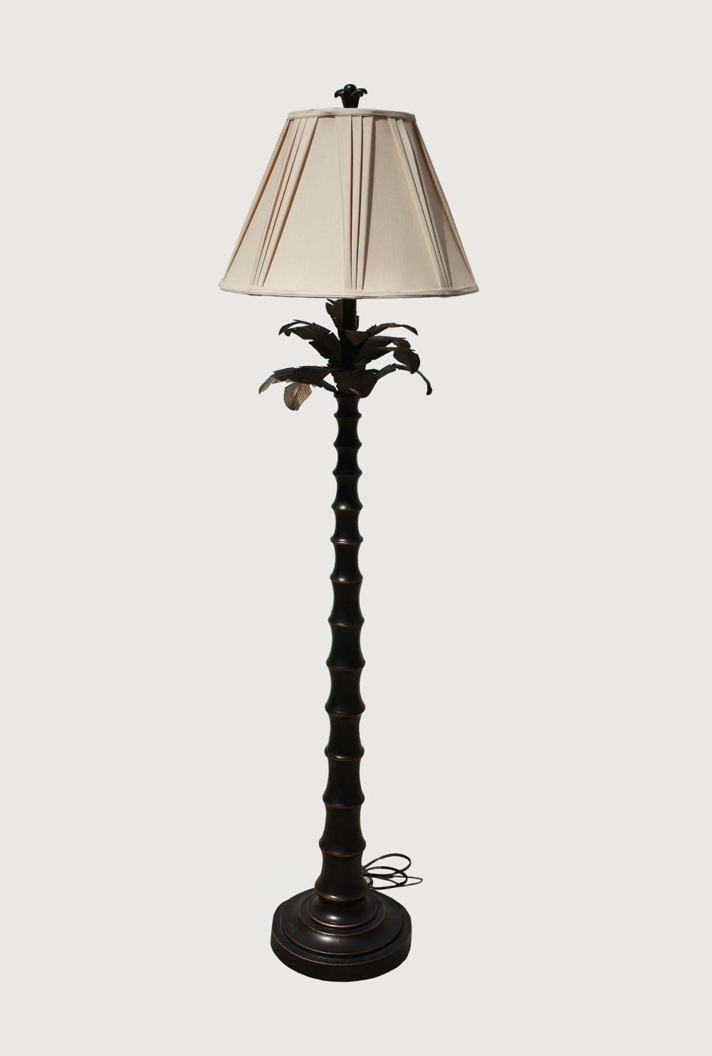 TOLE-PEINTE AND WOOD PALM TREE FORM