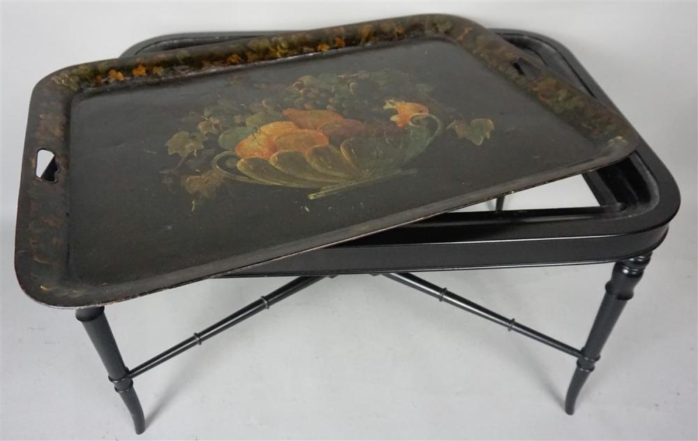 TOLE PEINTE TRAY ON BLACK LACQUERED