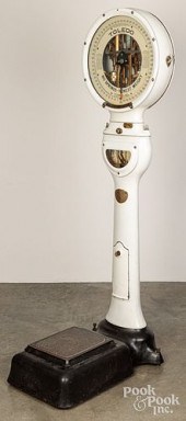 TOLEDO ENAMELED COIN OPERATED