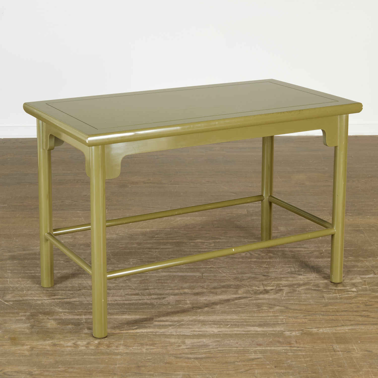 TOMMI PARZINGER STYLE LACQUERED