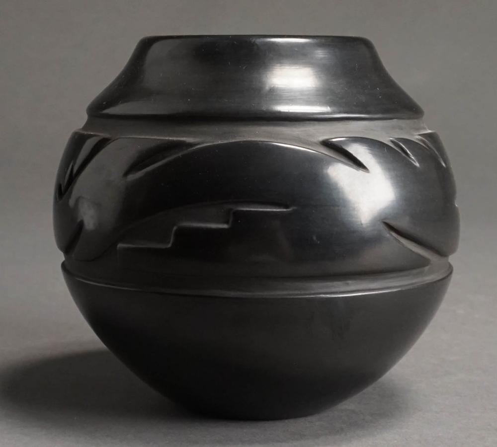 TONI ROLLER, SANTA CLARA PUEBLO,