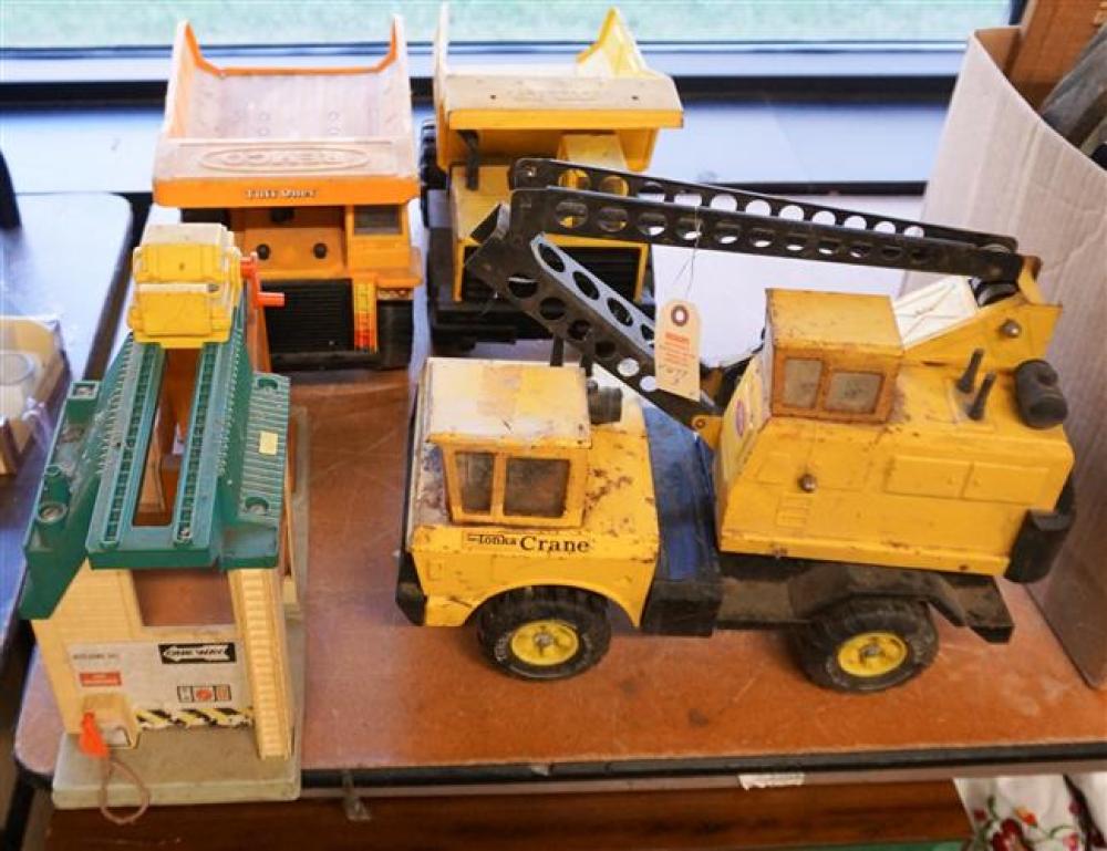TONKA CRANE, DUMP TRUCK, REMCO DUMP