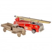 TONKA LADDER TRUCK & WYANDOTTE