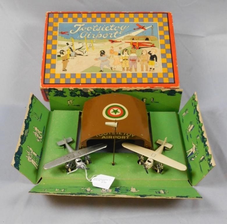 TOOTSIETOY AIRPORT, ORIGINAL BOX