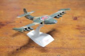 TOPPING MODEL AIRPLANE.  Ohio