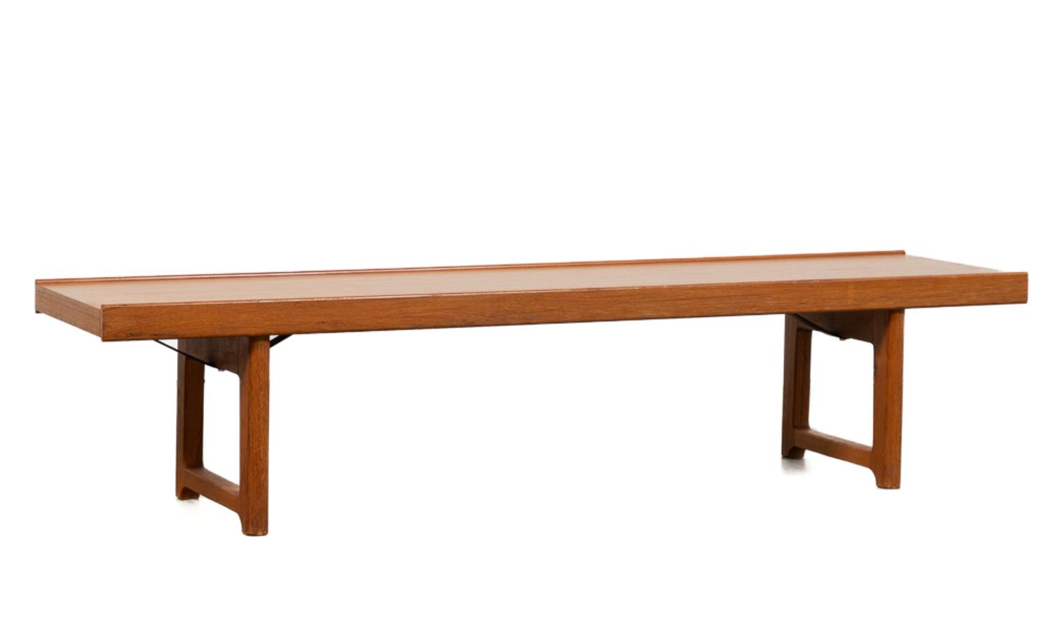 TORBJORN AFDAL "KROBO" BENCH FOR