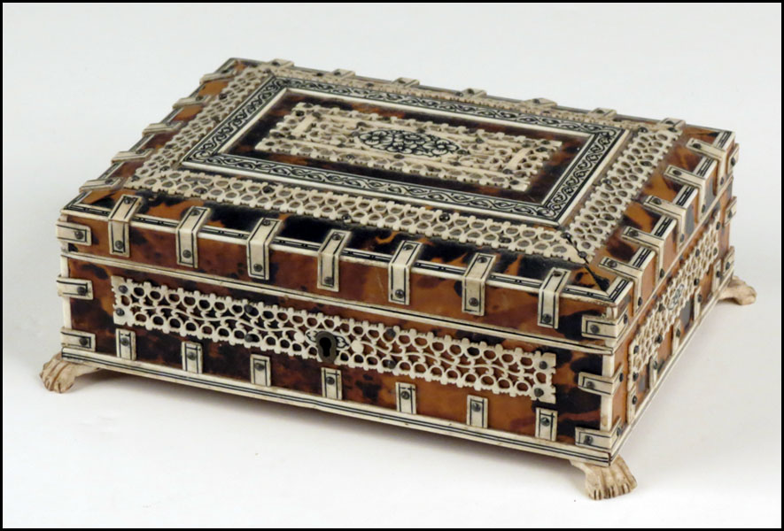 TORTOISE SHELL AND IVORY BOX.