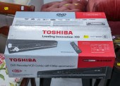 TOSHIBA D-KVR 20 DVD/VCR COMBO