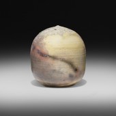Toshiko Takaezu 1922–2011. Unt
