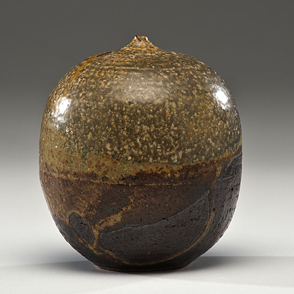 Toshiko Takaezu (1922-2011 USA)