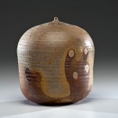 Toshiko Takaezu (1922-2011 USA