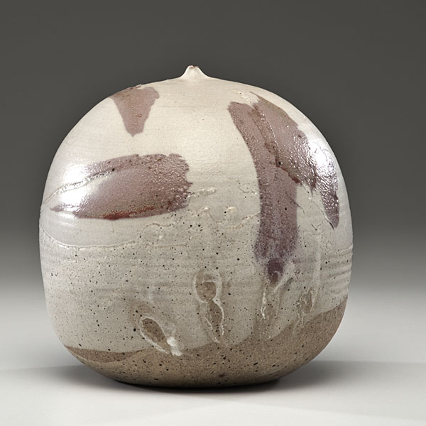 Toshiko Takaezu (1922-2011 USA)