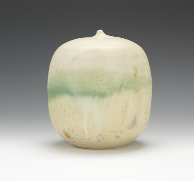 Toshiko Takaezu (American 1922 -