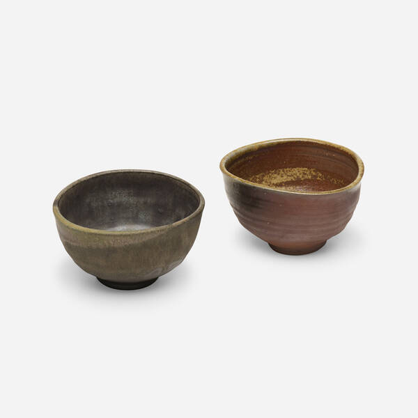 Toshiko Takaezu. Bowls, set of two.