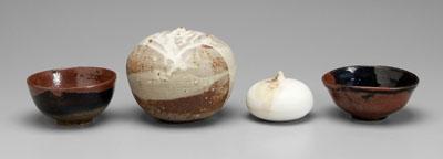 Toshiko Takaezu pottery