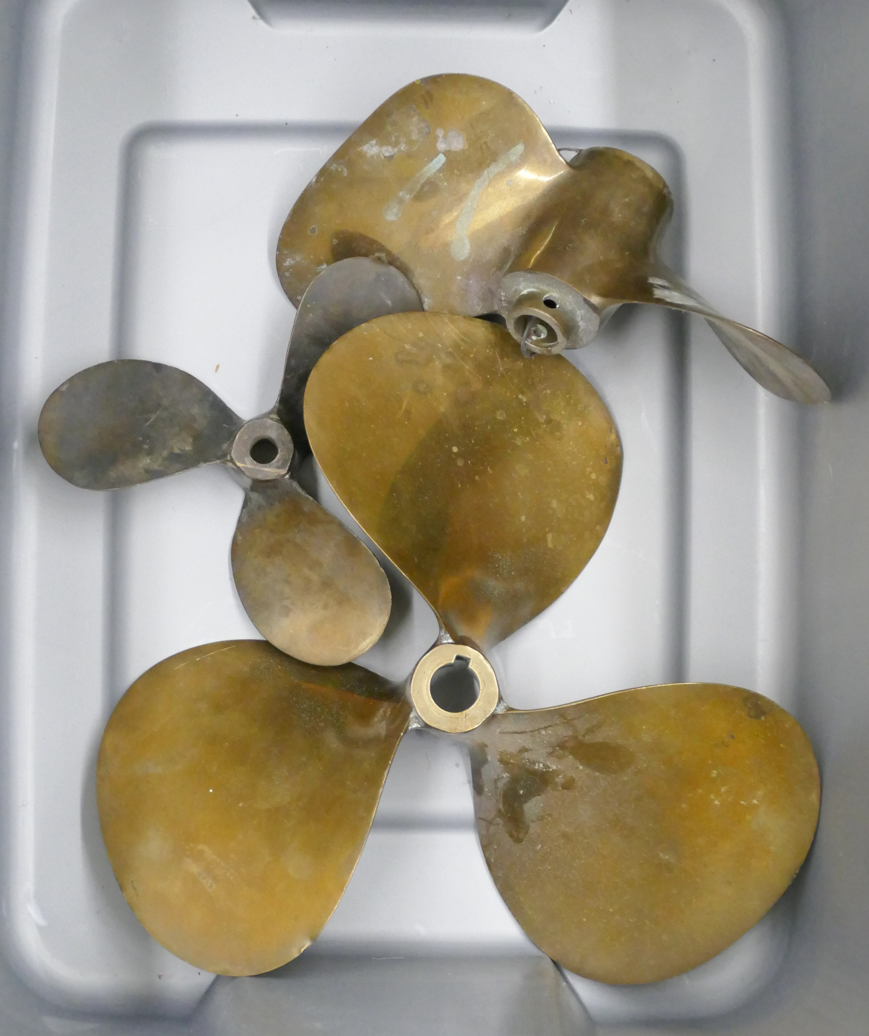 Tote Brass Propellers