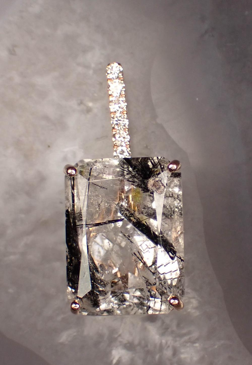 TOURMALATED QUARTZ, DIAMOND AND