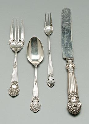 Towle Georgian sterling flatware,