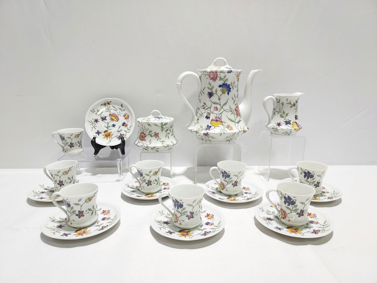 TOWLE ROYAL LIMOGES "ADRIANA"