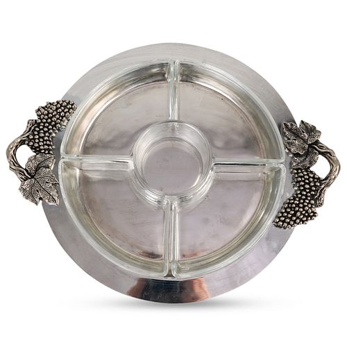 TOWLE SILVERSMITHS SERVING DISH