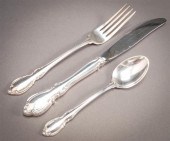 TOWLE STERLING FLAT TABLE SERV