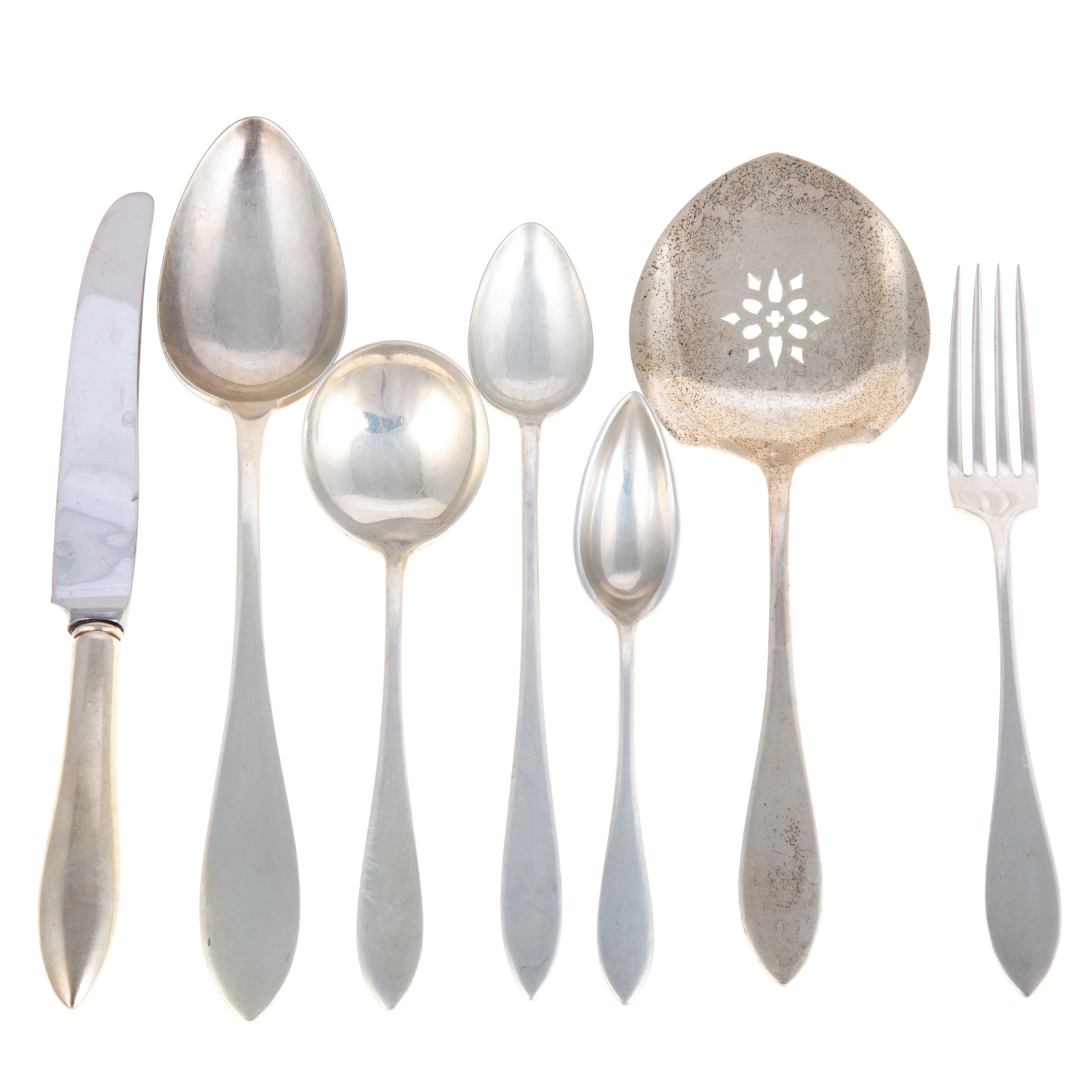 TOWLE STERLING "LAFAYETTE" FLATWARE
