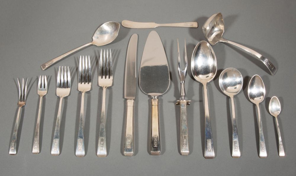 TOWLE STERLING SILVER FLATWARE