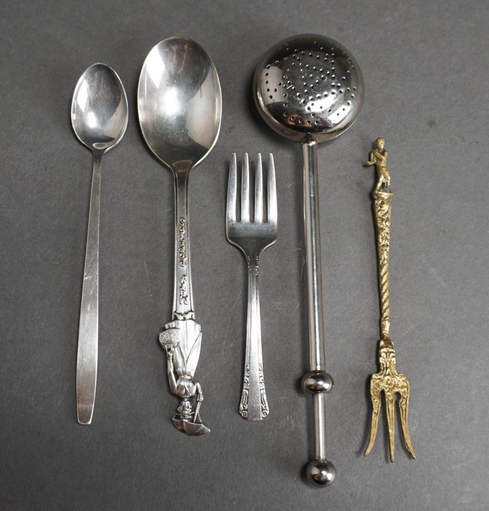 TOWLE STERLING SILVER SPOON,