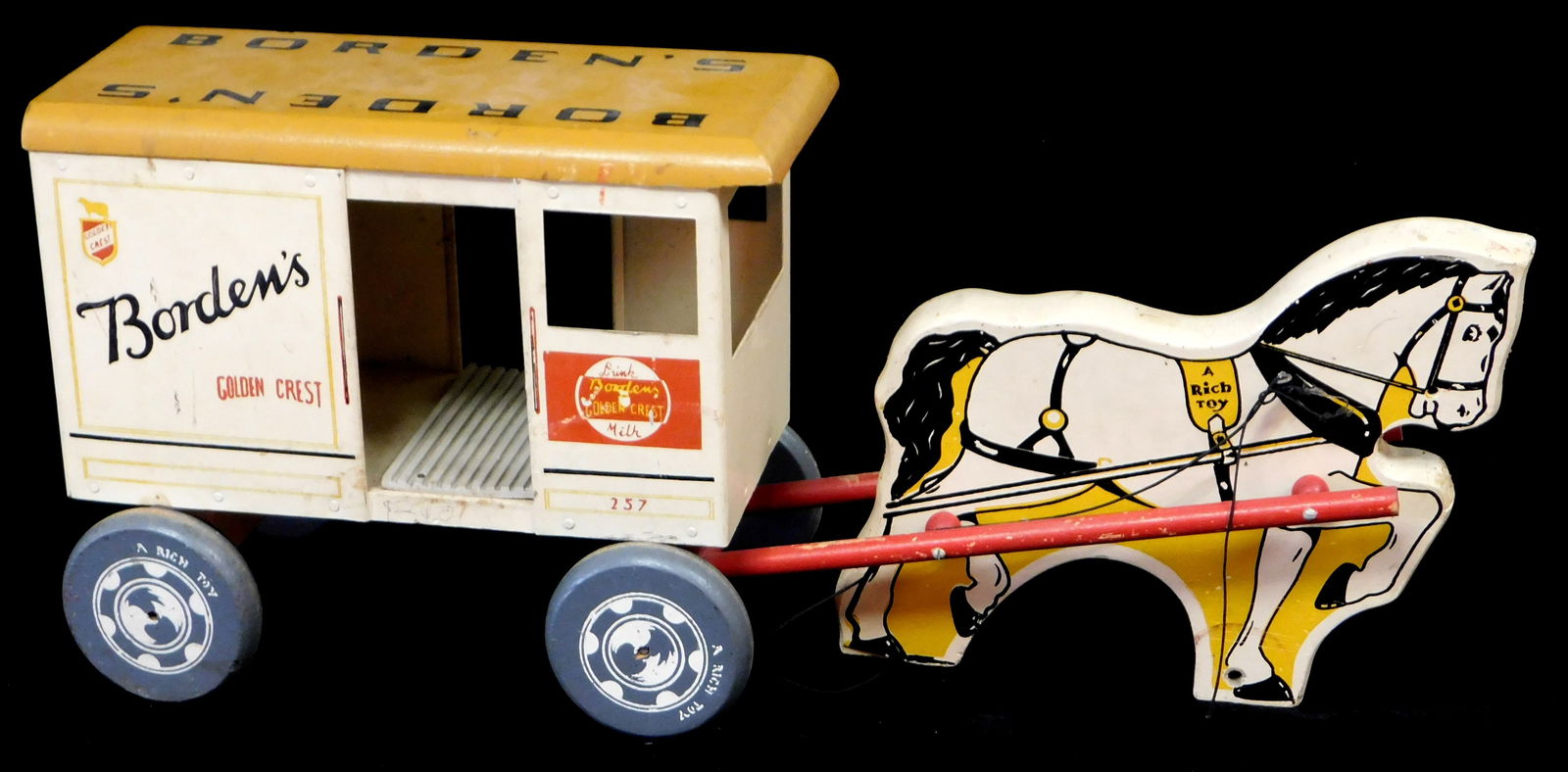 TOY: "BORDENS DAIRY GOLDEN CREST"